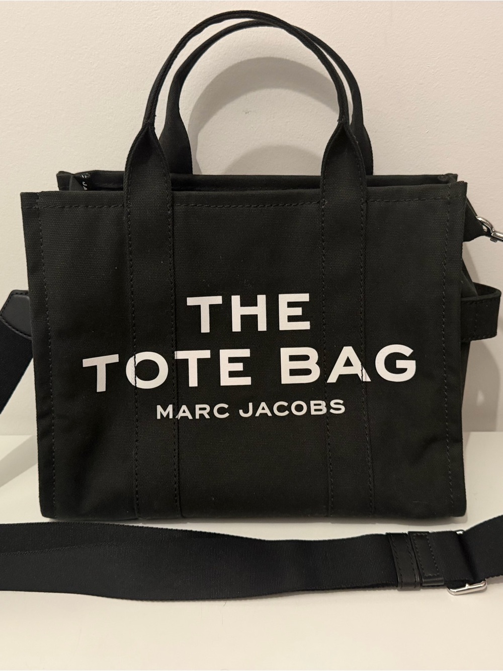 Marc Jacobs Black The Tote Bag Canvas Top-Handle Tote